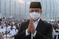 Dihadiri Gubernur Anies,...