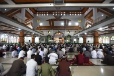 Bupati Luwu Utara Tekankan...