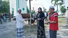 Bupati Winarti Kurban...