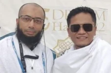 Ustaz Khalid Basalamah...