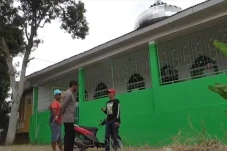 Panitia Ditipu Pedagang,...
