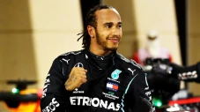 Banyak yang Sakit, Lewis...