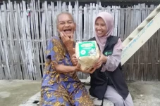 Dompet Dhuafa Salurkan...