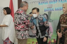 Bupati Luwu Puji Kinerja...