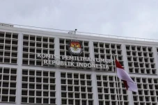 Data Terbaru dari KPU,...