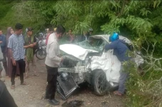 Kecelakaan Maut, Mobil...
