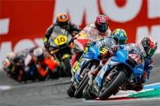 Suzuki Resmi Tinggalkan...