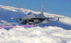 Pesawat Tempur F-16...