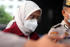 KPK Sita Aset Rp60 Miliar...