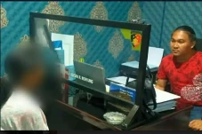 Curi Tas Berisi Uang...