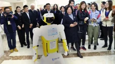 China Gunakan Kecerdasan...