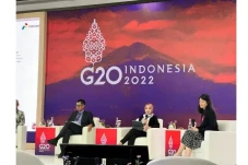 Cegah Pemanasan Global,...