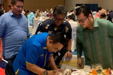 Ketum KNPI Haris Pertama...