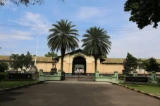 Pelesiran ke Bogor,...