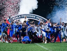 Juara Piala Presiden...