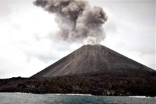 Dua Kali Erupsi dalam...