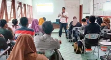 Dorong Wirausahawan...