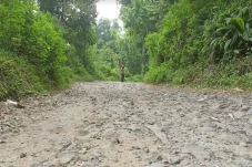 Miris! Siswa dan Guru...