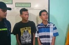 Kakak Beradik Ditangkap...