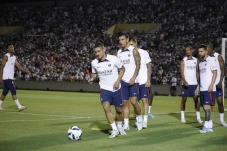 Lionel Messi dkk Bikin...