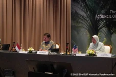 Pertemuan CPOPC: Menko...