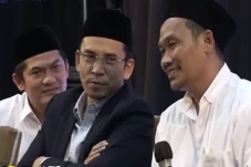 Cerita Gus Baha Akui...