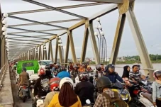 Jembatan Barombong Kewenangan...