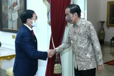 Di Hadapan Menlu Vietnam,...