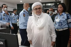 Bebas Hari Ini, Rizieq...