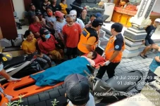 Ibu yang Telantarkan...