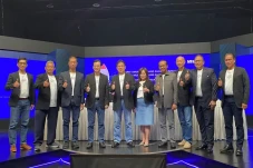 Gelar RUPST dan RUPSLB,...