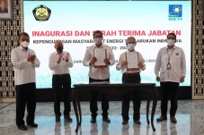 Percepat Pengembangan...
