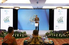 48 Tahun Sediakan Kebutuhan...
