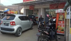 Bersenjata Kapak Perampok...
