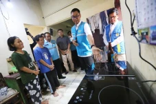 Kurangi Beban Subsidi,...