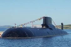 Rusia Singkirkan Kapal...