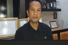Sedih! Bocah yang Dipaksa...