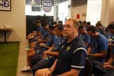 Persib Bandung Waspadai...