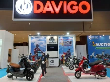 Menggoda, Motor Listrik...