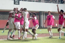 Hasil PSS Sleman vs...