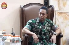 Panglima TNI Instruksikan...