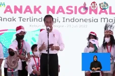 Pesan Jokowi untuk Anak-anak:...
