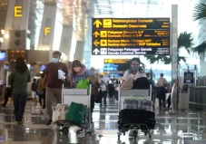 Bandara Halim Akan Dikelola...