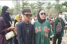 Dukung Local Pride,...