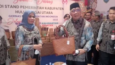 Produk Kerajinan Hulu...