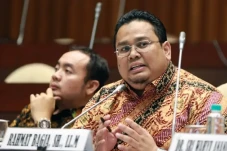 Bawaslu Akan Awasi Langsung...
