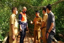 Peringati Hari Mangrove...