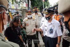 Kembalikan Hak Pejalan...
