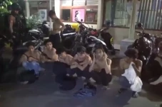 11 Pemuda Ditangkap...
