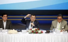 Kinerja Mentereng Global...